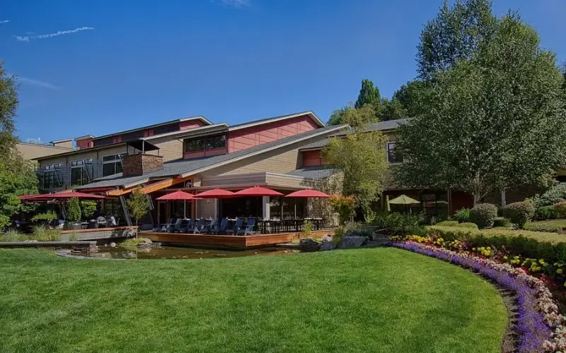 Cedarbrook Lodge SeaTac (Exterior) 4