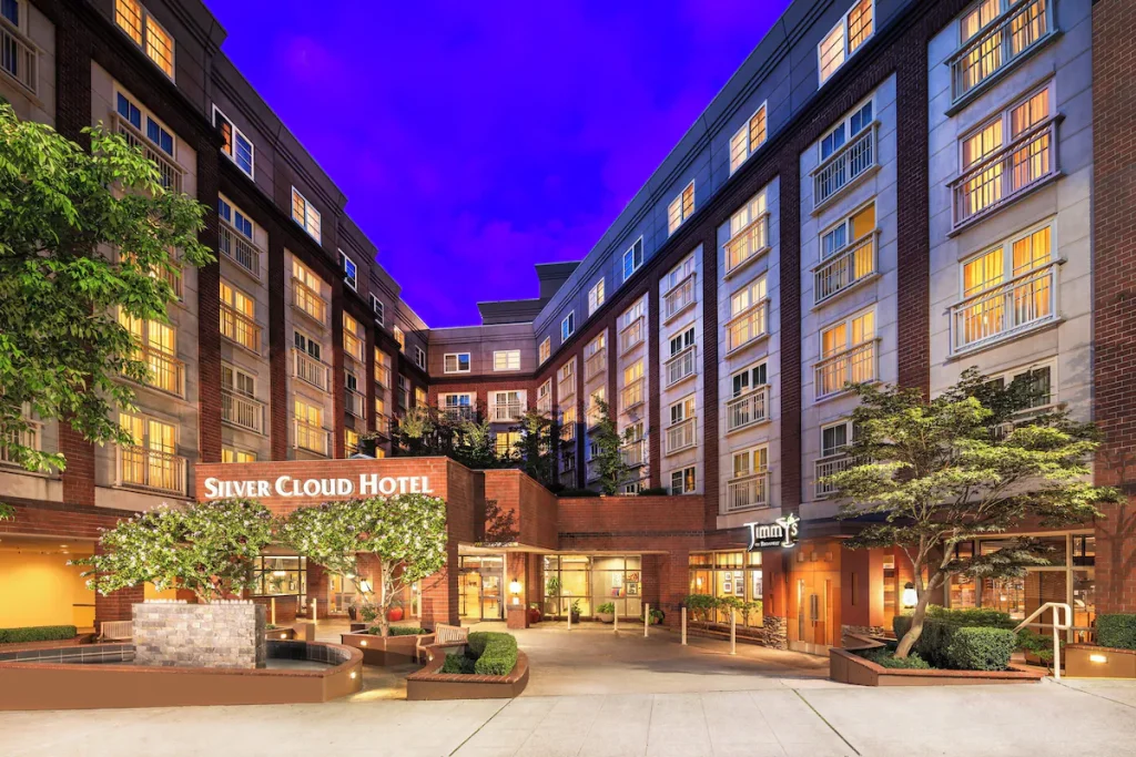 Silver Cloud Hotel Seattle Exterior