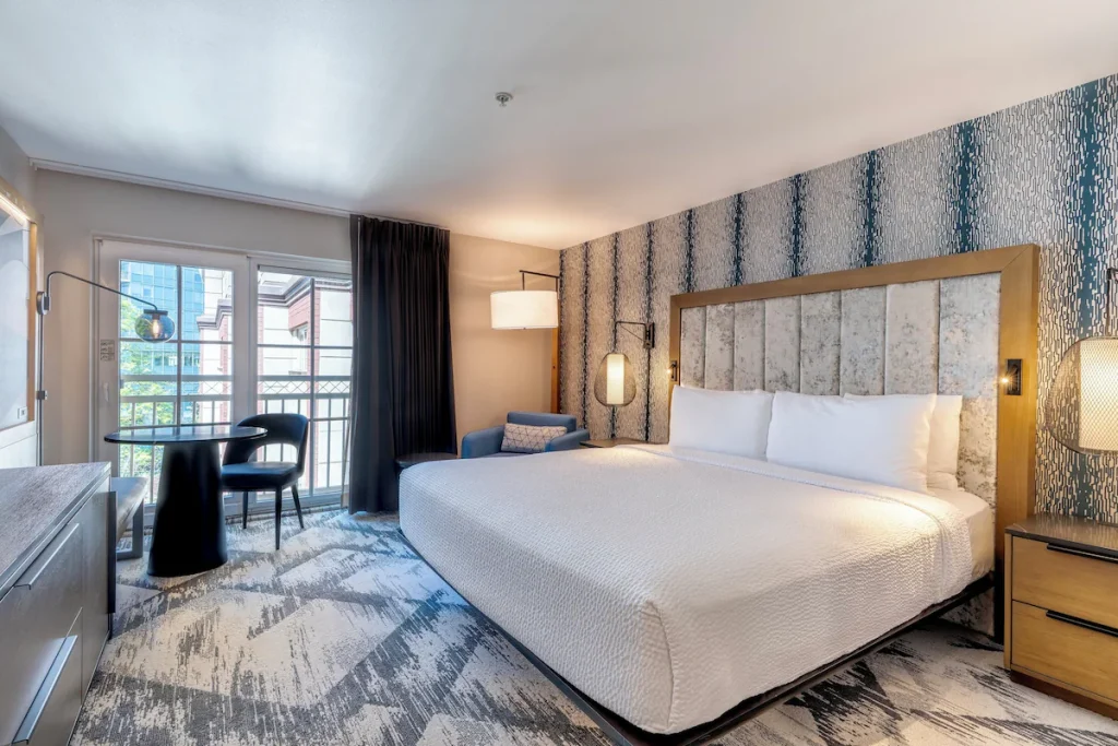 Silver Cloud Hotel Seattle Room