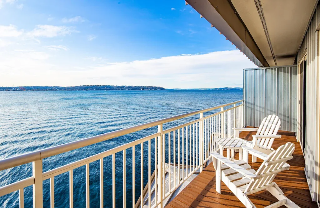 The Edgewater Hotel Water View