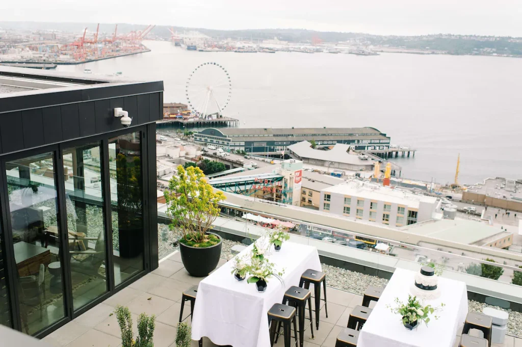 Thompson Seattle Restaurant