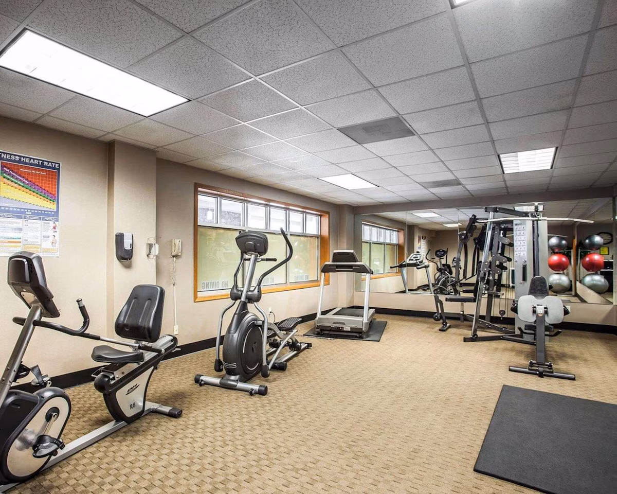 Quality Inn & Suites Seattle Center Gym