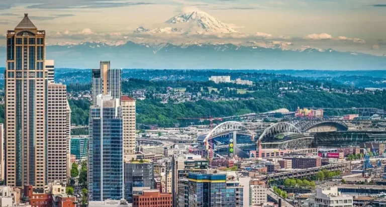 Seattle skyline with T Mobile Park and Lumen Field Views, Featured Image for Best Hotels Near T Mobile Park Seattle