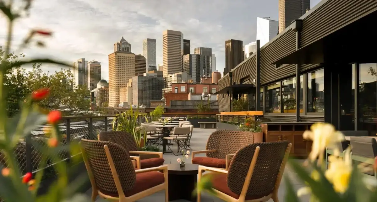 Seattles Rooftop Firn at Populus Seattle