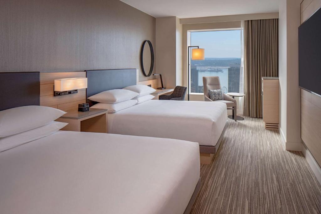 Hyatt Regency Seattle Room