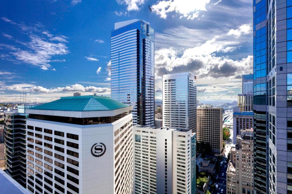 Sheraton Grand Seattle Exterior