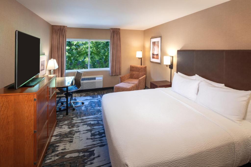 Silver Cloud Hotel - Seattle University of Washington District Room
