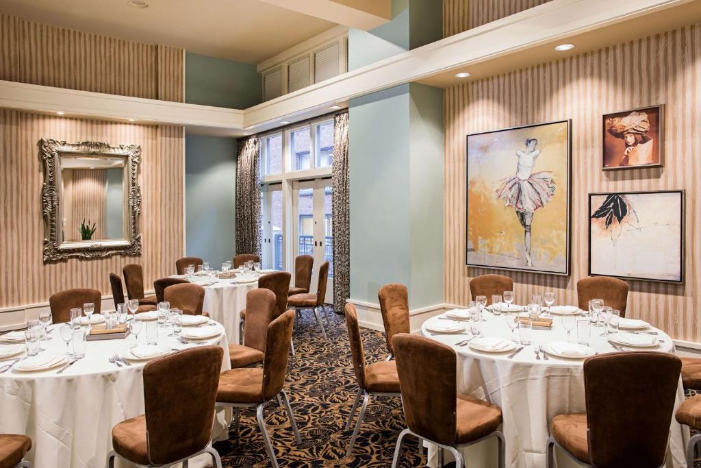 The Alexis Royal Sonesta Hotel Seattle Resaurant